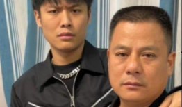 小杨哥爆料儿子视频播放