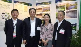 何荣最新爆料,揭秘娱乐圈不为人知的幕后真相