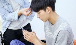 李宏毅近期爆料视频播放,揭秘娱乐圈不为人知的一面