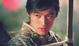 林奇爆料胡歌视频,揭秘明星幕后生活片段