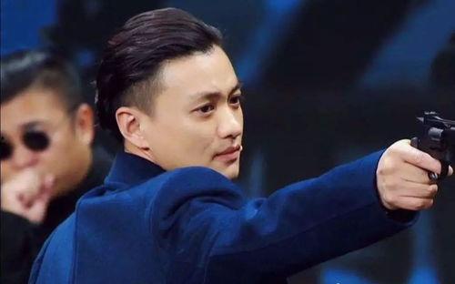 娱乐圈吃瓜小哥是谁啊,娱乐圈神秘“吃瓜小哥”身份揭秘